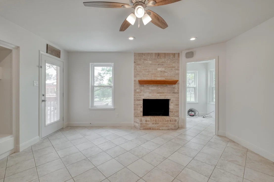 Photo of 15203 Dormax CIR