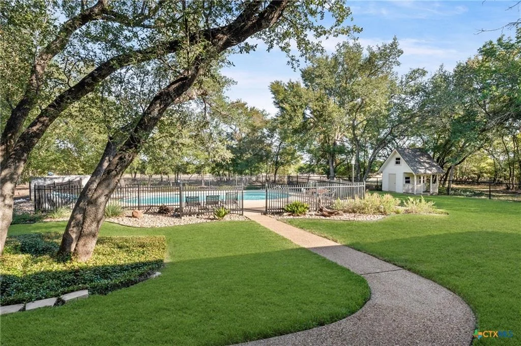 Photo of 9011 Brewer LN