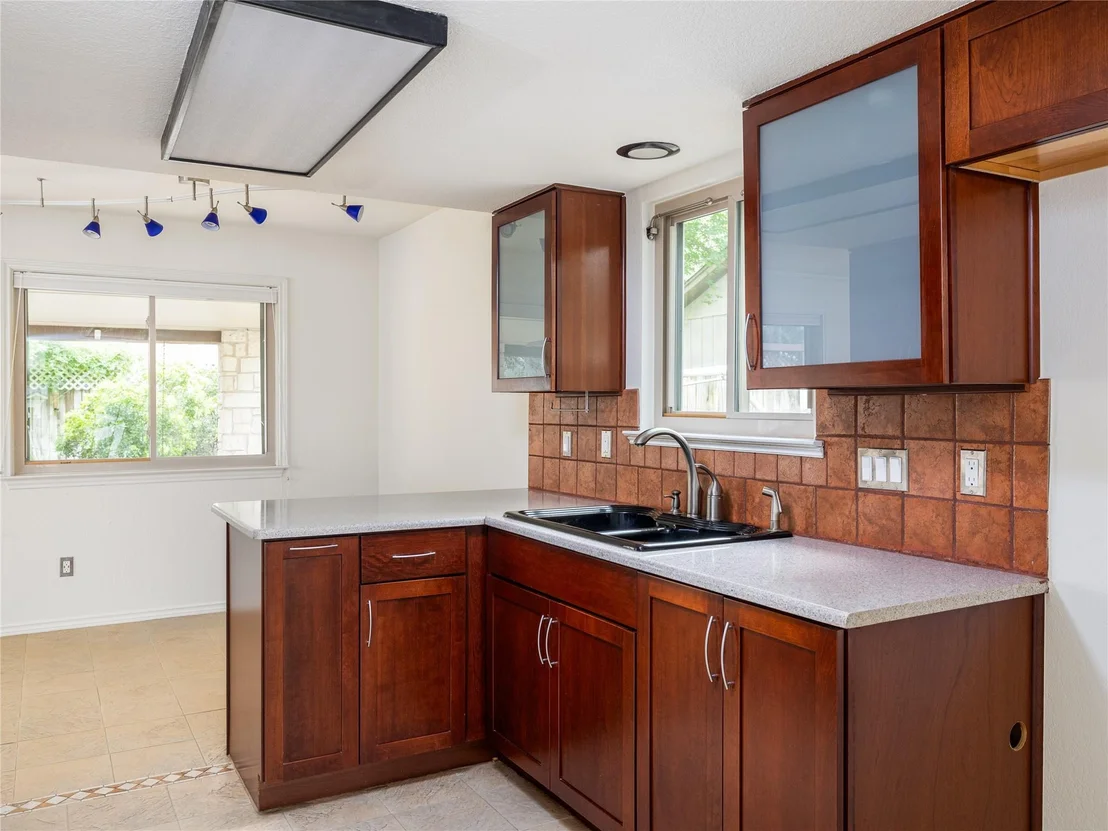 Photo of 12208 Antoinette PL