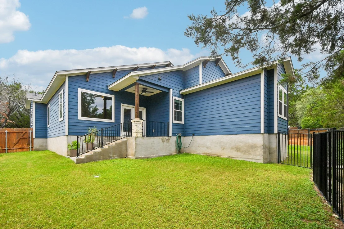 Photo of 2909 Davis CV