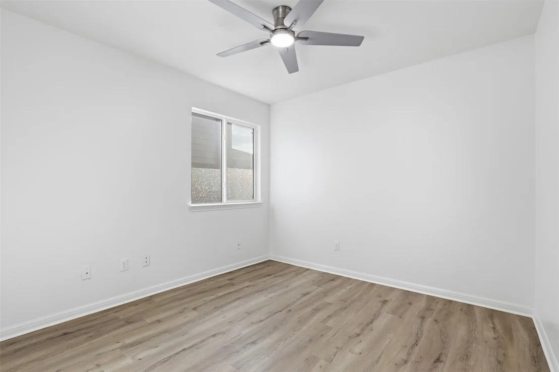 Photo of 448 Nottingham LOOP