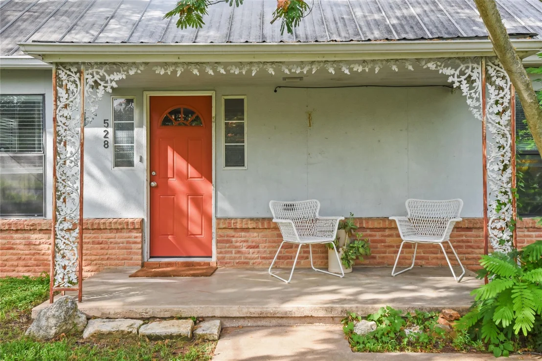 Photo of 528 Old Mcdade RD