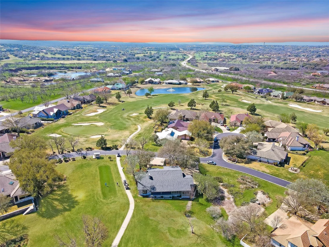 Photo of 2713 Aurora