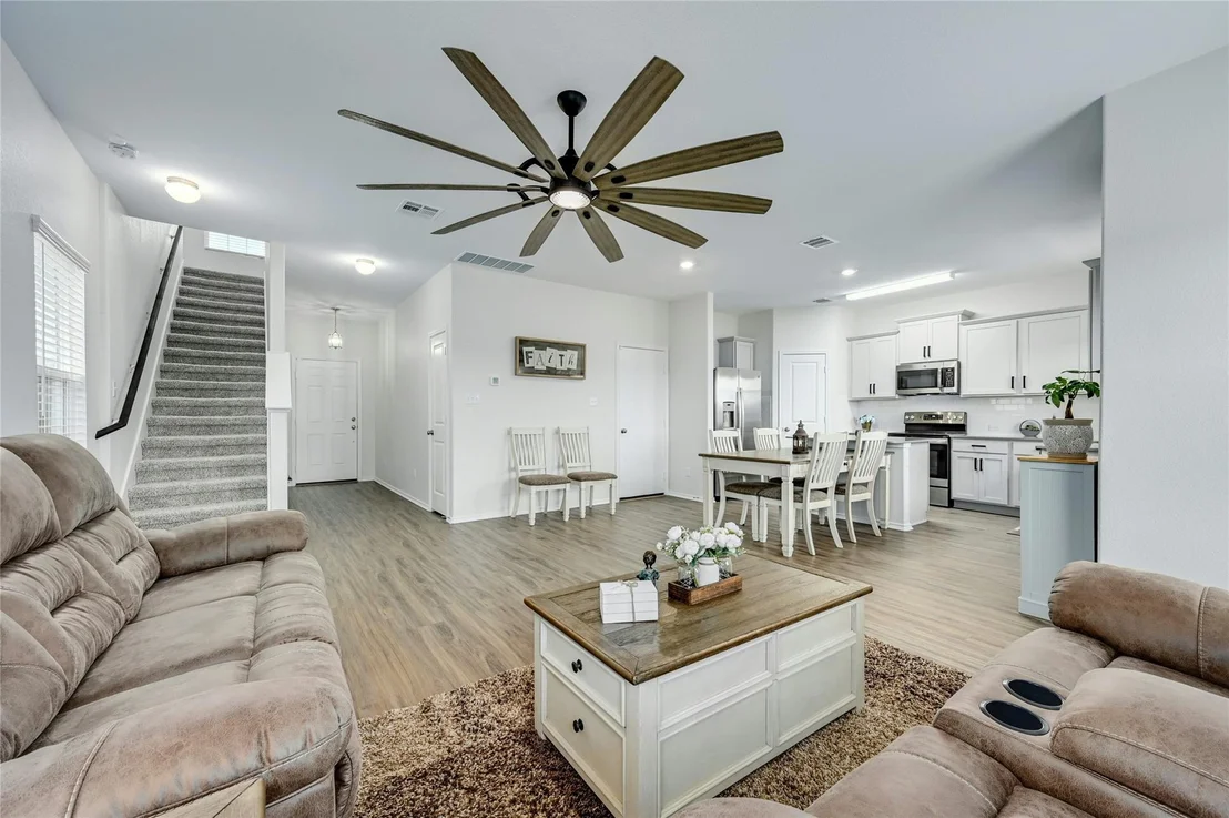 Photo of 213 Bronco Billy DR