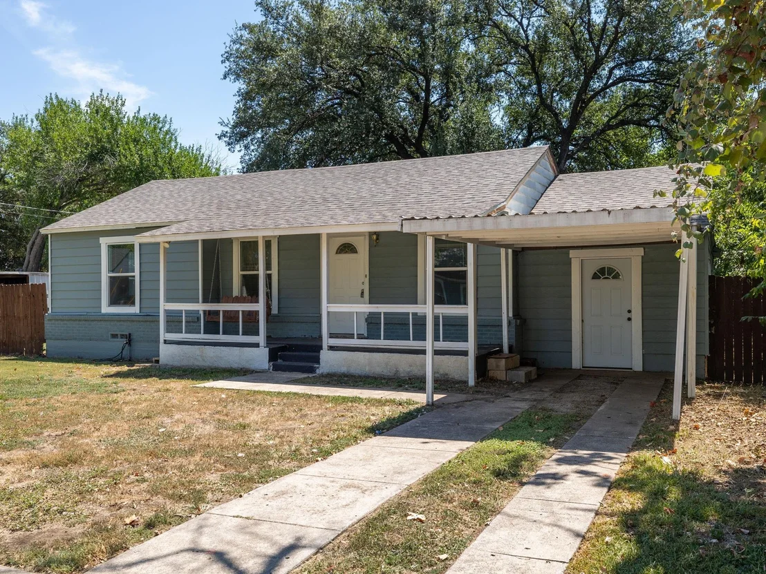Photo of 113 Circle DR
