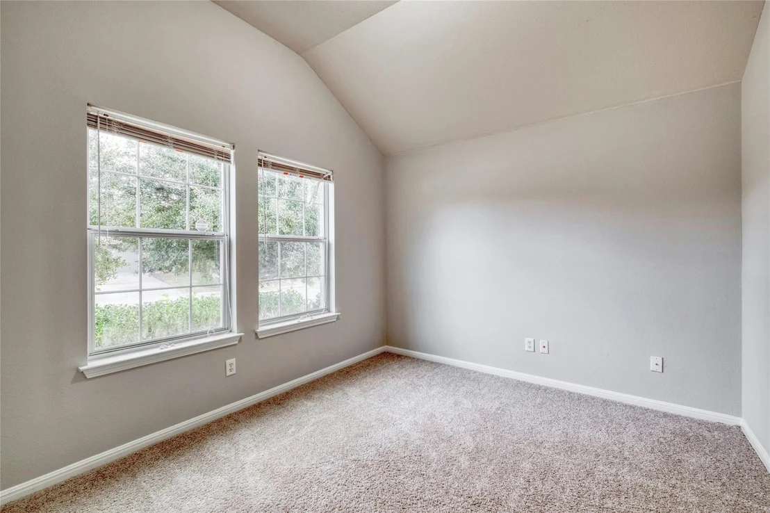 Photo of 18616 Blue Pond DR