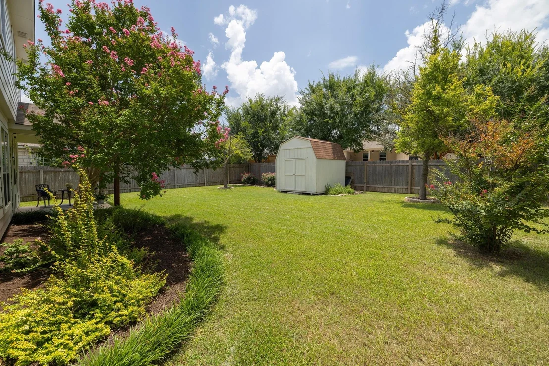 Photo of 1115 Henderson DR
