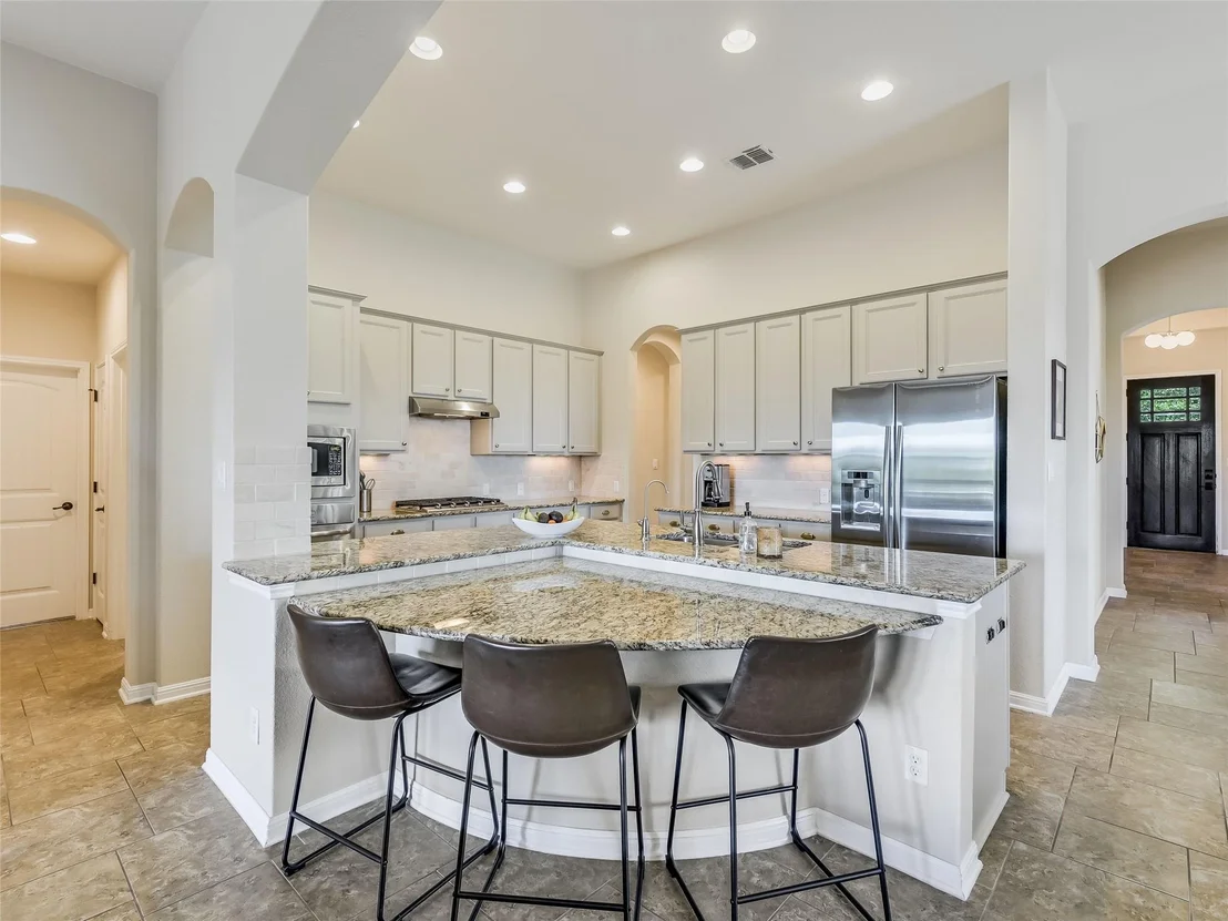 Photo of 696 Ledgestone DR
