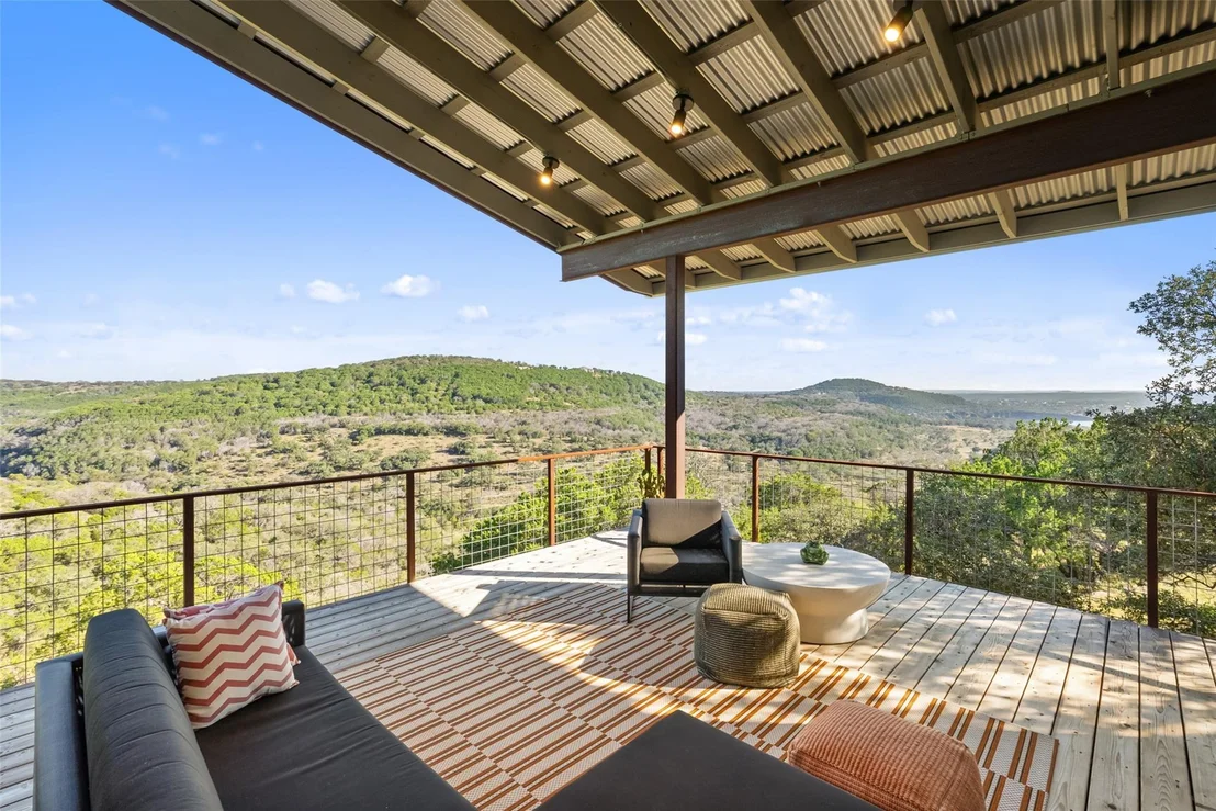 Photo of 2037 Wolf Creek Ranch RD