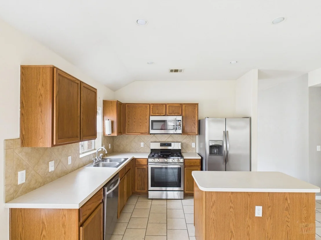 Photo of 741 Rusk RD