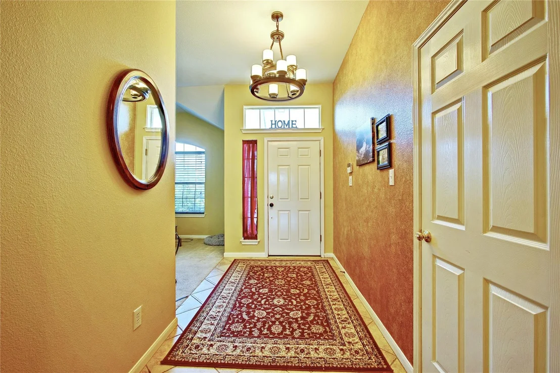 Photo of 900 Spring Hollow DR