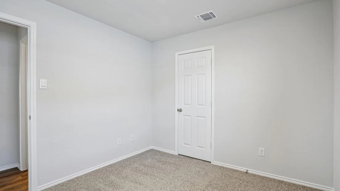 Photo of 124 Dagney CT