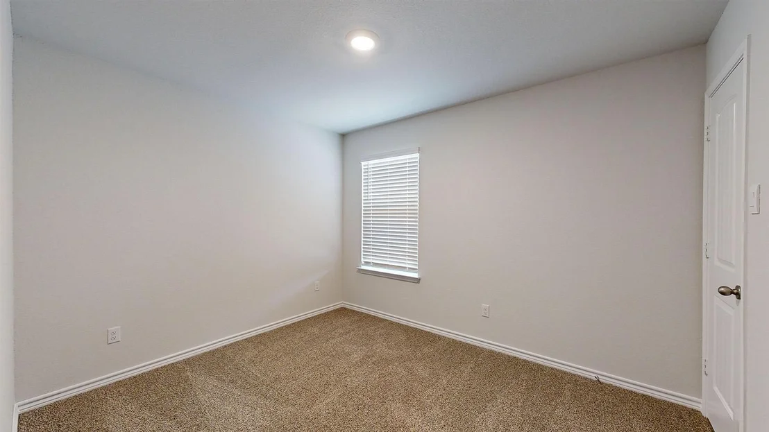 Photo of 413 Creekfall RD
