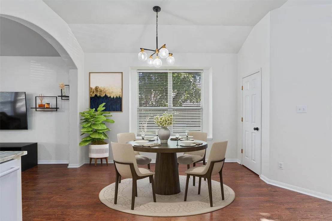Photo of 902 Lavender CV