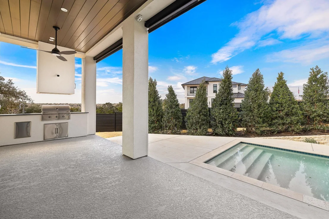 Photo of 5900 Moondust LN