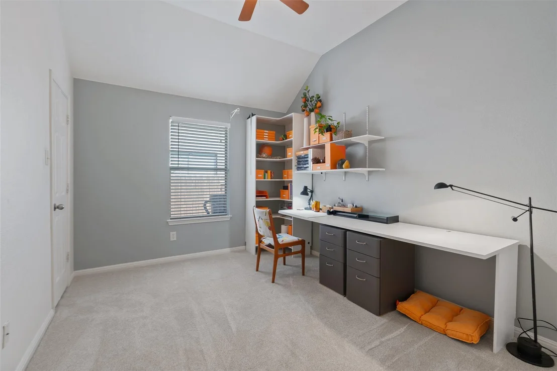 Photo of 2806 Prosperity