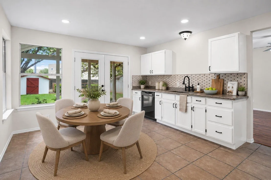 Photo of 1810 Summer Rain DR