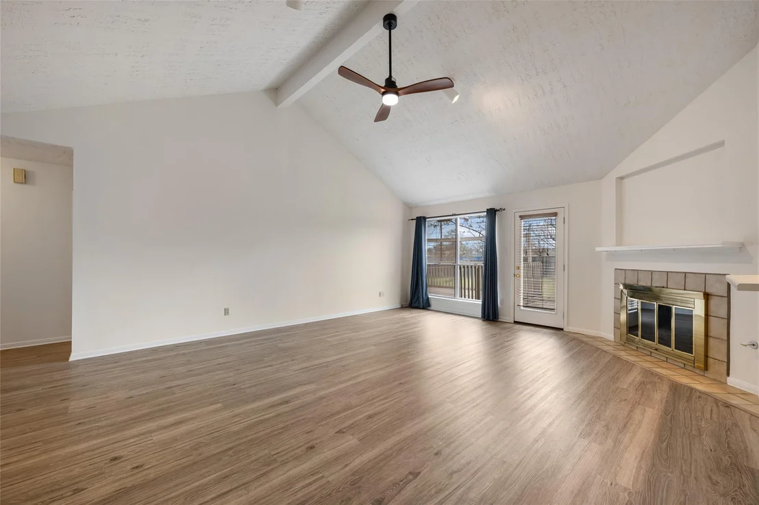 Photo of 712 Quail Run RD