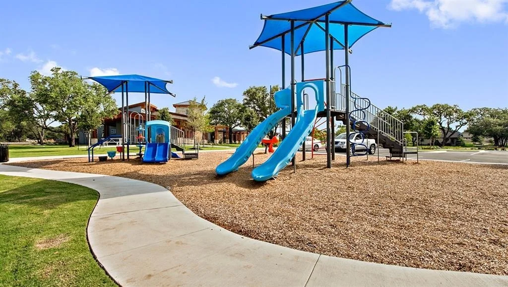 Photo of 520 Betty Ann WAY