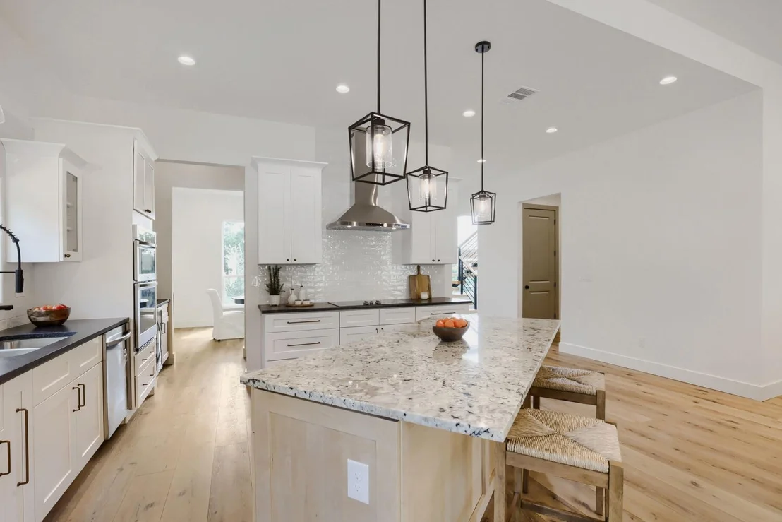 Photo of 3405 Congress Ave