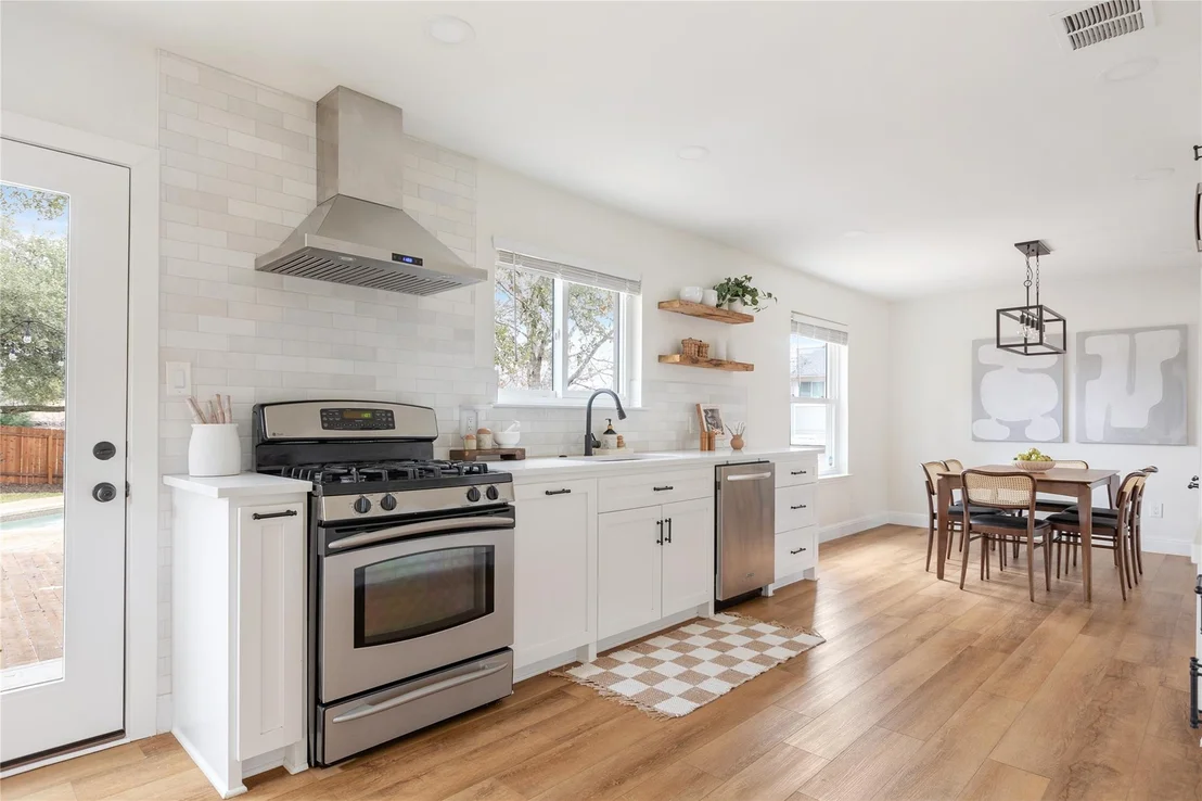 Photo of 7412 Whistlestop DR