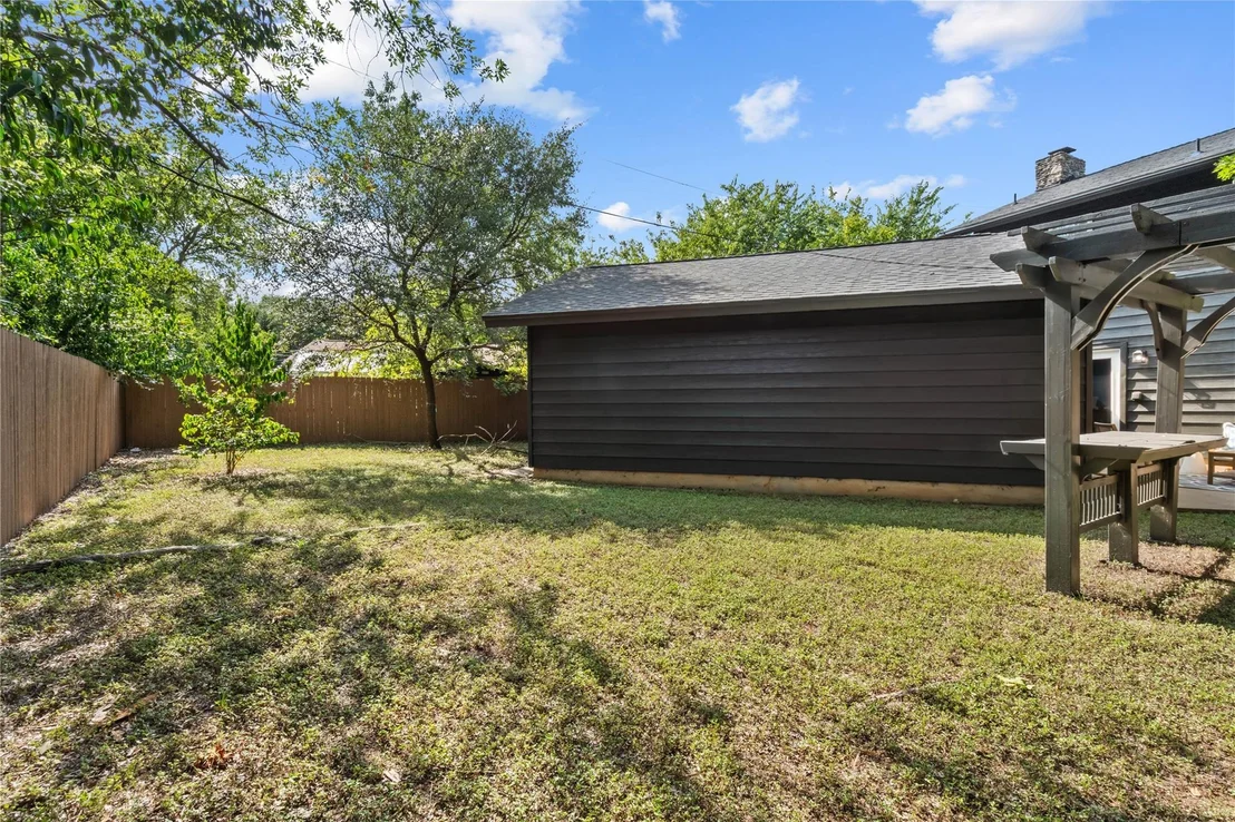 Photo of 3105 Borden RD