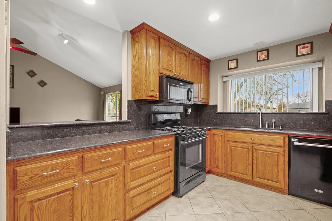 Photo of 1603 Quail Run RD