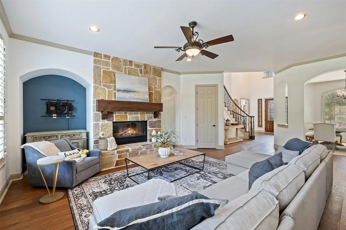 Photo of 4105 Vail DV