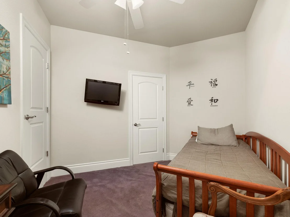 Photo of 2808 Calaw CV