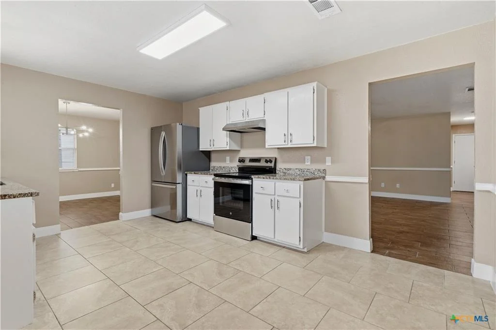 Photo of 4307 Menard DR