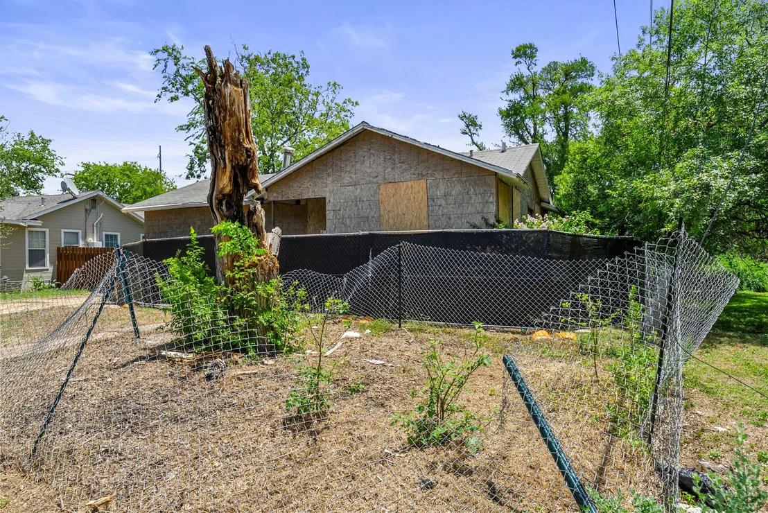 Photo of 5103 Valley Oak DR