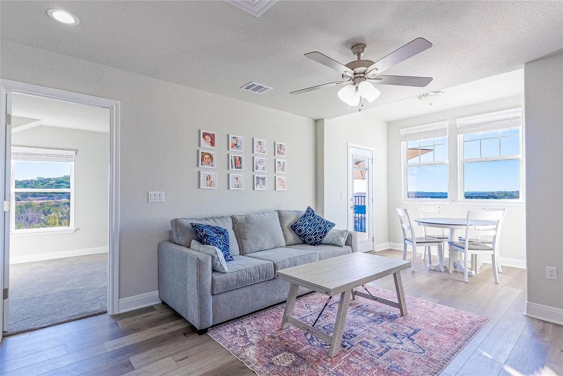 Photo of 3204 Burnside CIR