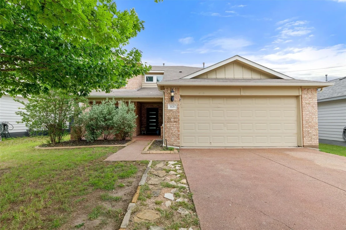 Photo of 1121 Sweet Gum Dr