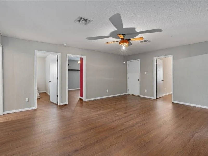 Photo of 204 Herrera TRL