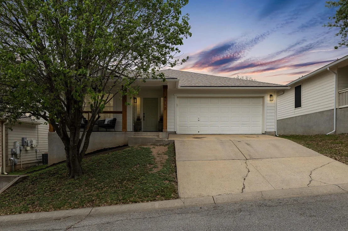 Photo of 4710 Virginia Dare LN