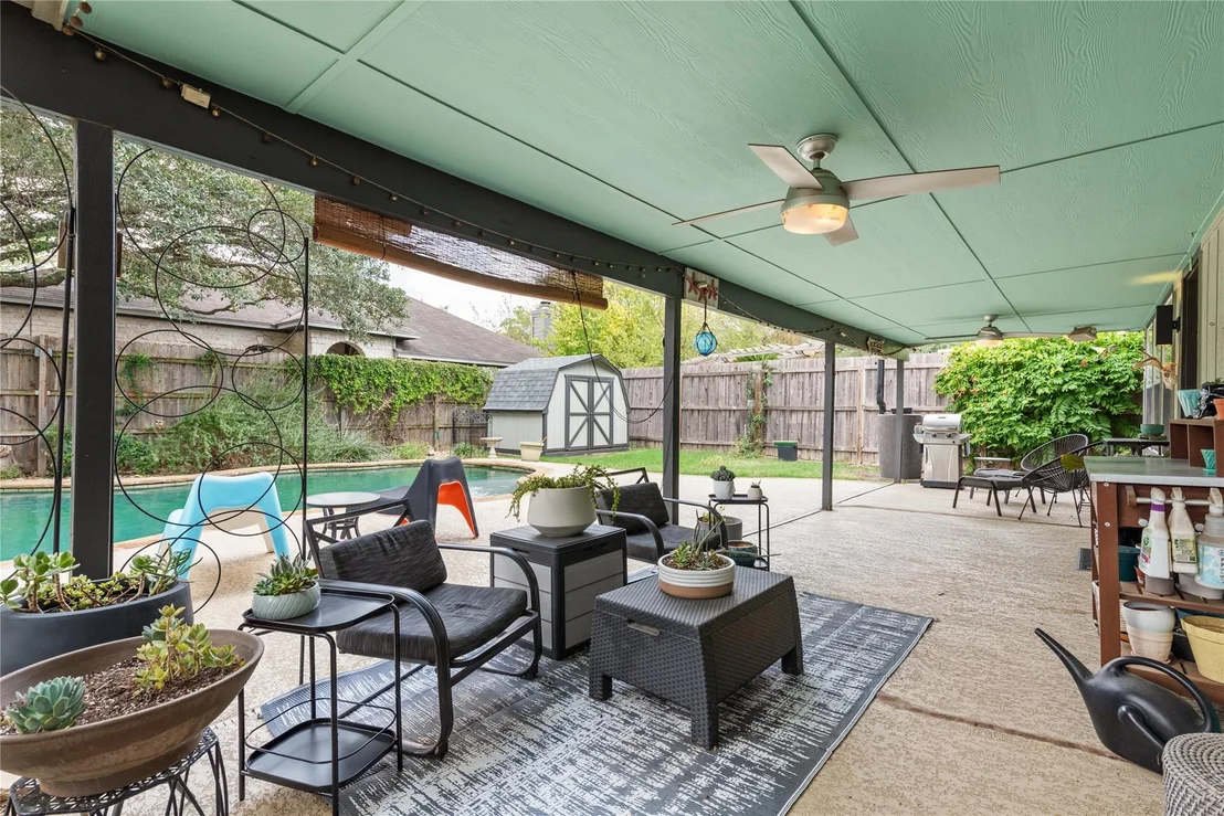 Photo of 1101 Brecon LN