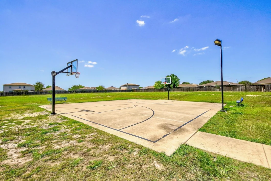 Photo of 204 Katherine WAY