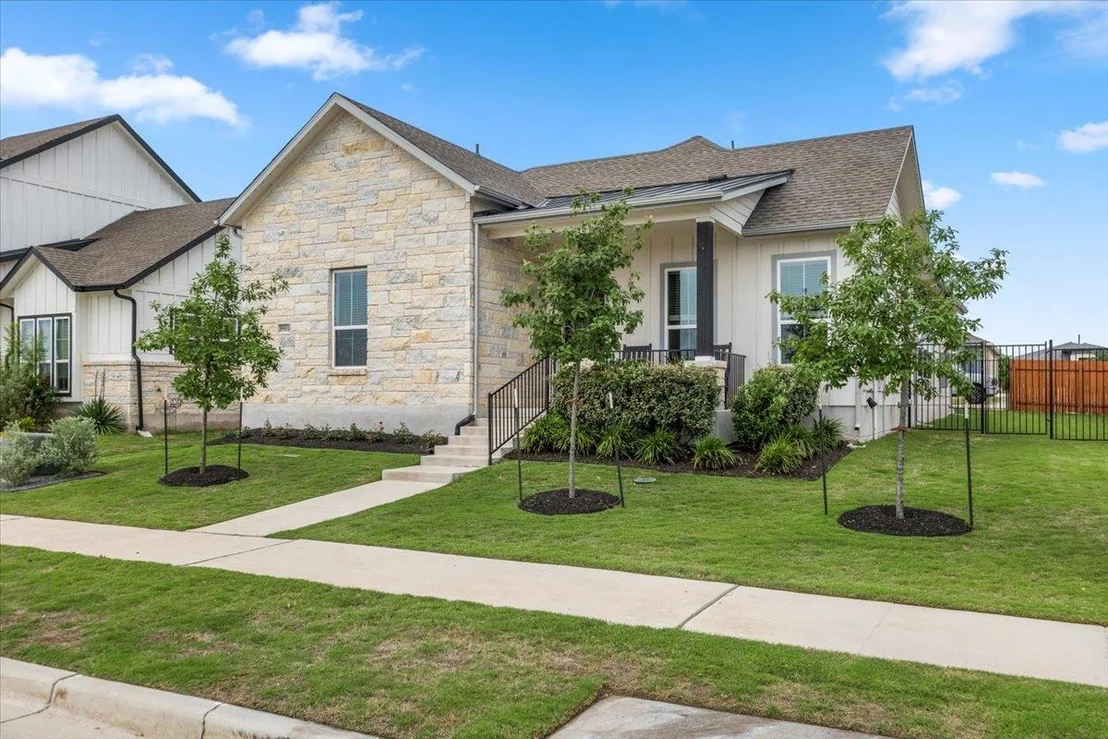 Photo of 8904 Apogee BLVD