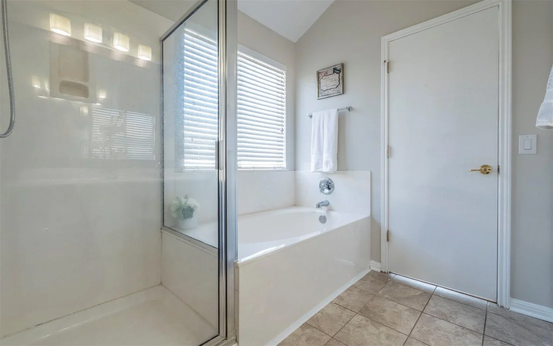 Photo of 1002 Stewart DR