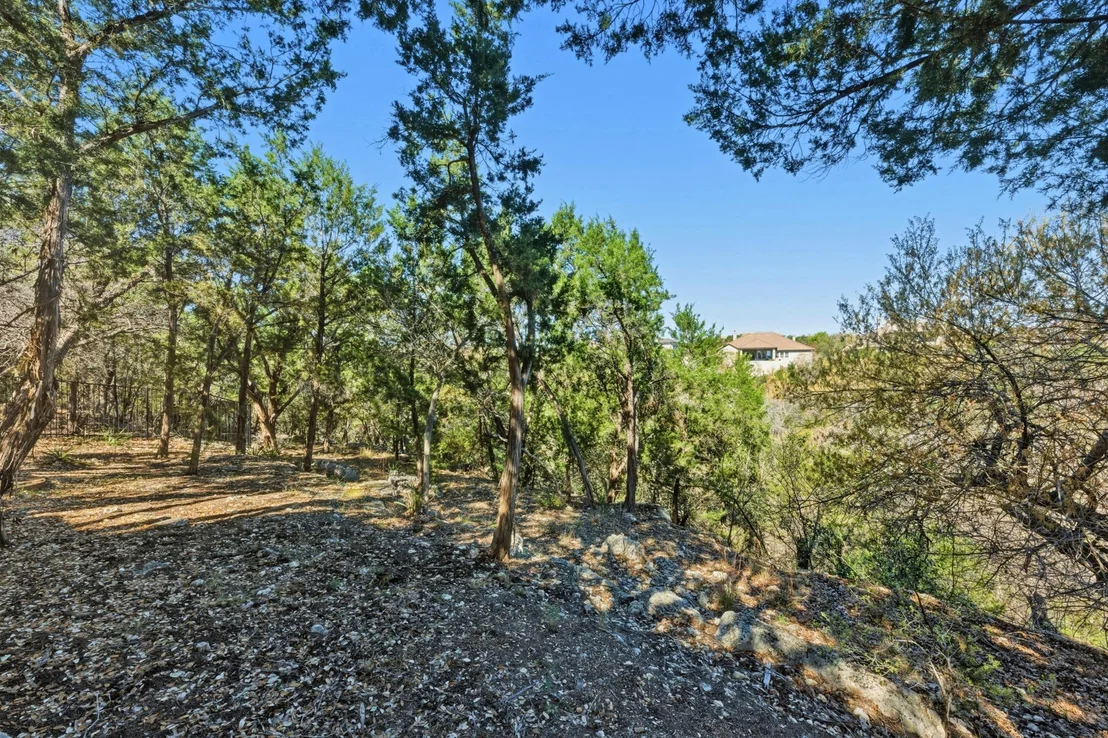 Photo of 220 Tavish TRL