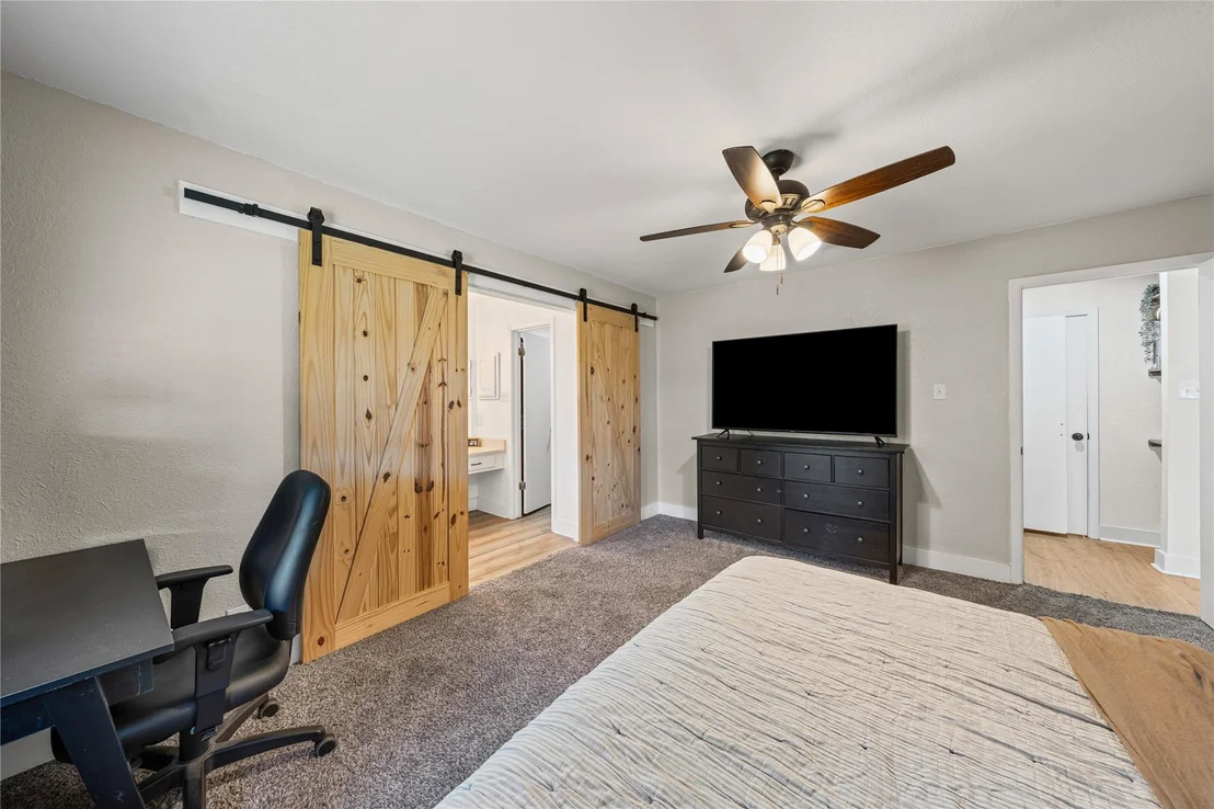 Photo of 4113 Longhorn TRL