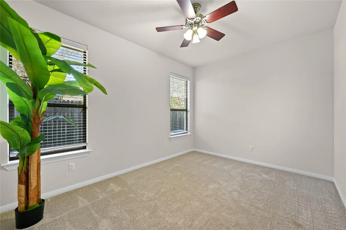 Photo of 205 Cherry Laurel DR