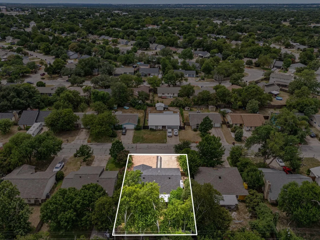 Photo of 1501 Sagebrush DR