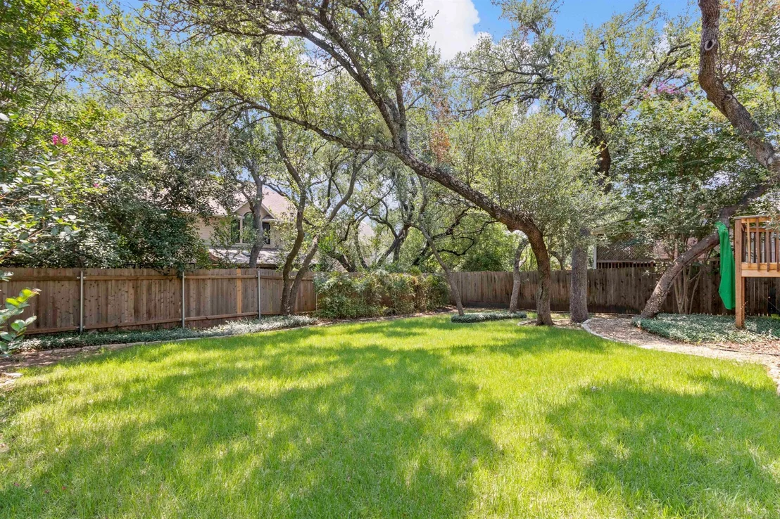 Photo of 6531 Clairmont DR