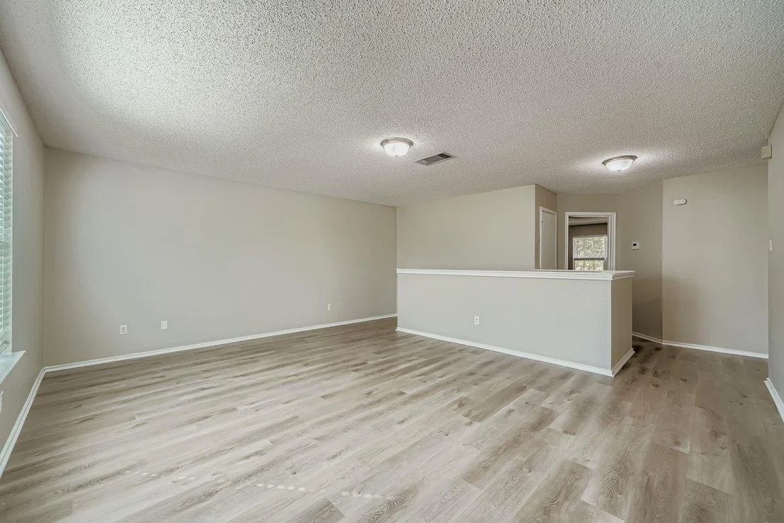 Photo of 2100 Coachlamp DR