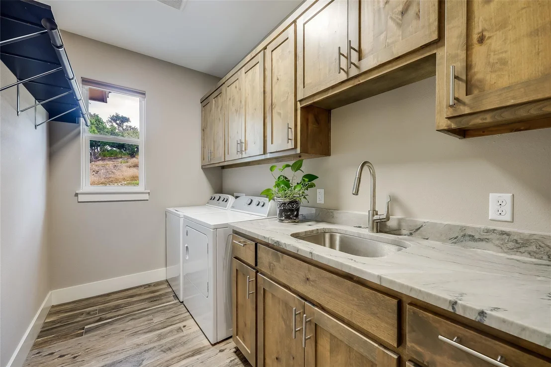 Photo of 21202 Norris CV
