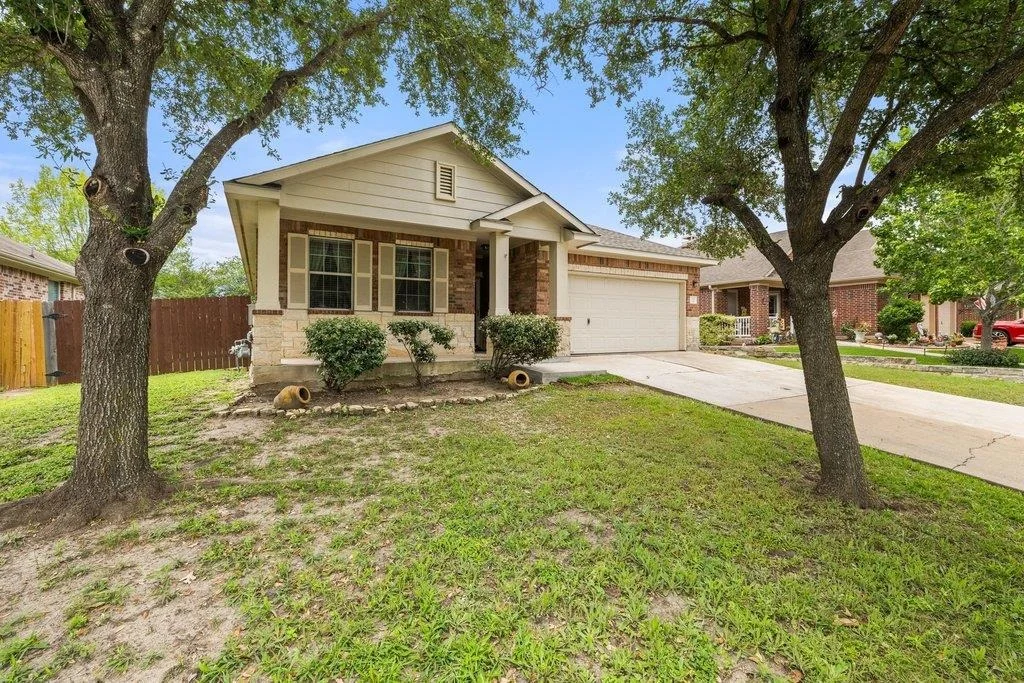 Photo of 347 Spring DR