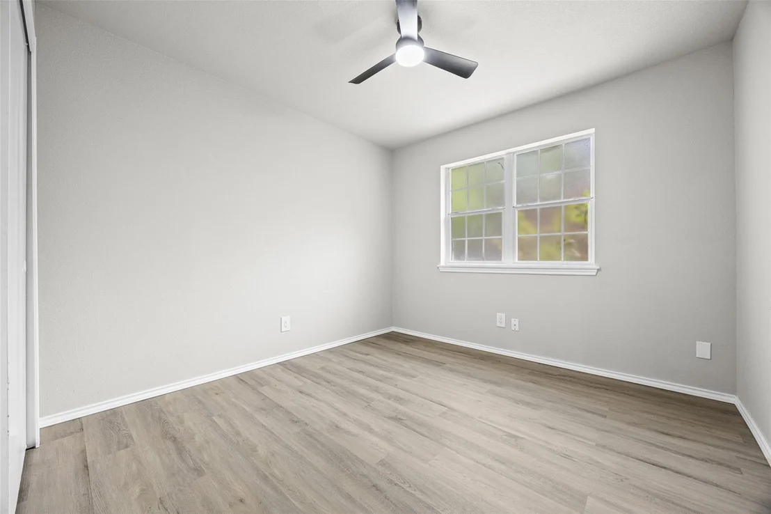Photo of 1709 Southeastern TRL