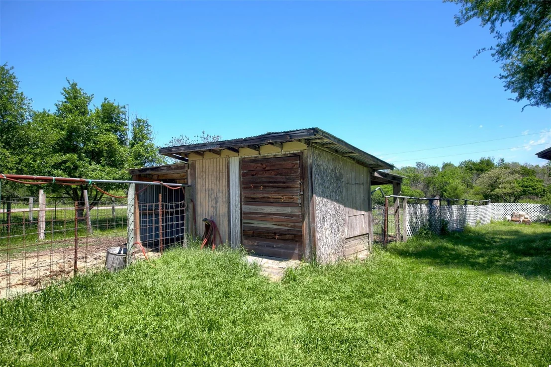 Photo of 9101 Ingrid DR