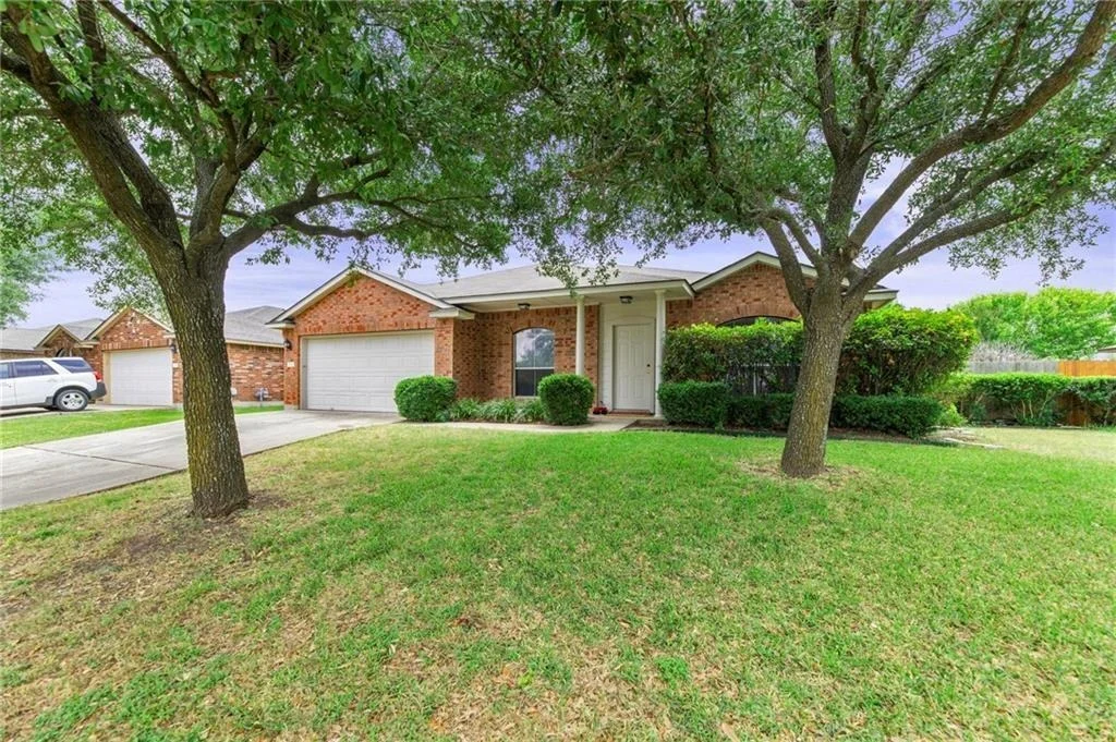 Photo of 2156 Pearson WAY